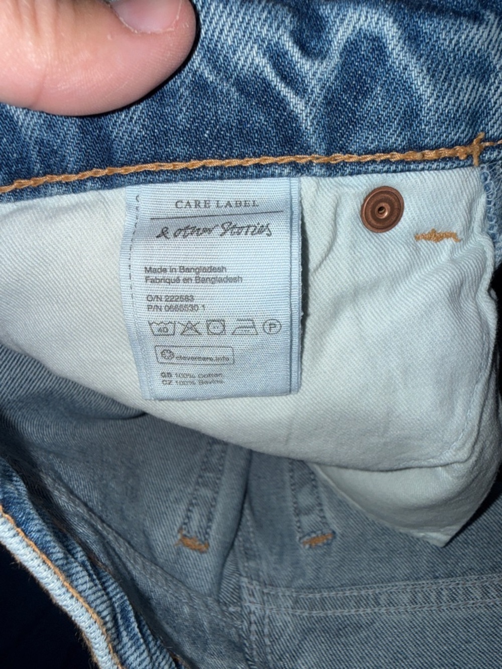 Stockholm Atelier & Other Stories Women’s High Waisted Raw Hem Size 26 - Picture 9 of 9